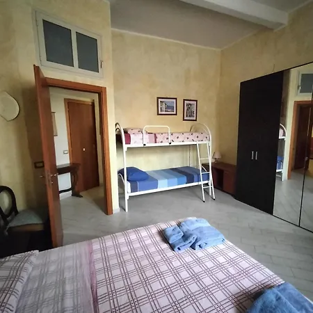 Casa Dasa Διαμέρισμα Ρέτζιο ντι Καλάμπρια